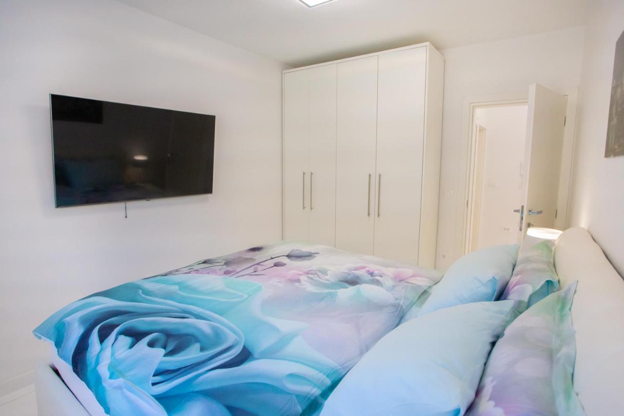 Apartman Pascal ポレッチ エクステリア 写真